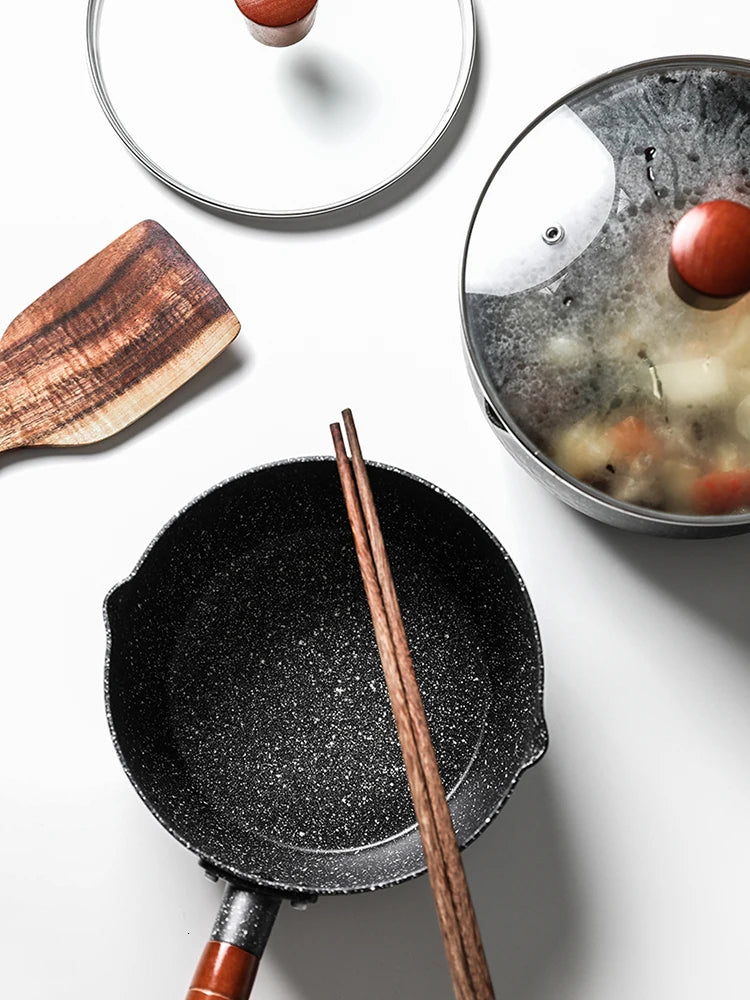 Japanese snow pan baby food small milk pot household non stick cooking noodle soup rice stewpot wood handle stewpan saucepot