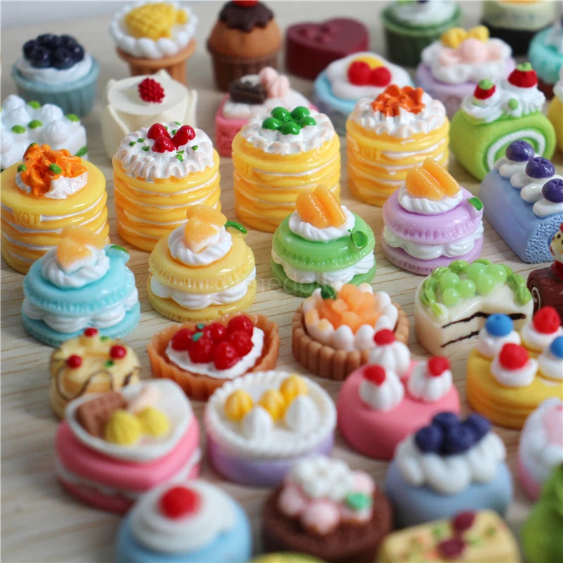 1/6 Scale Assorted Miniature Dollhouse Cake Mini Food for Doll Pretend Play Kitchen Toy Accessories