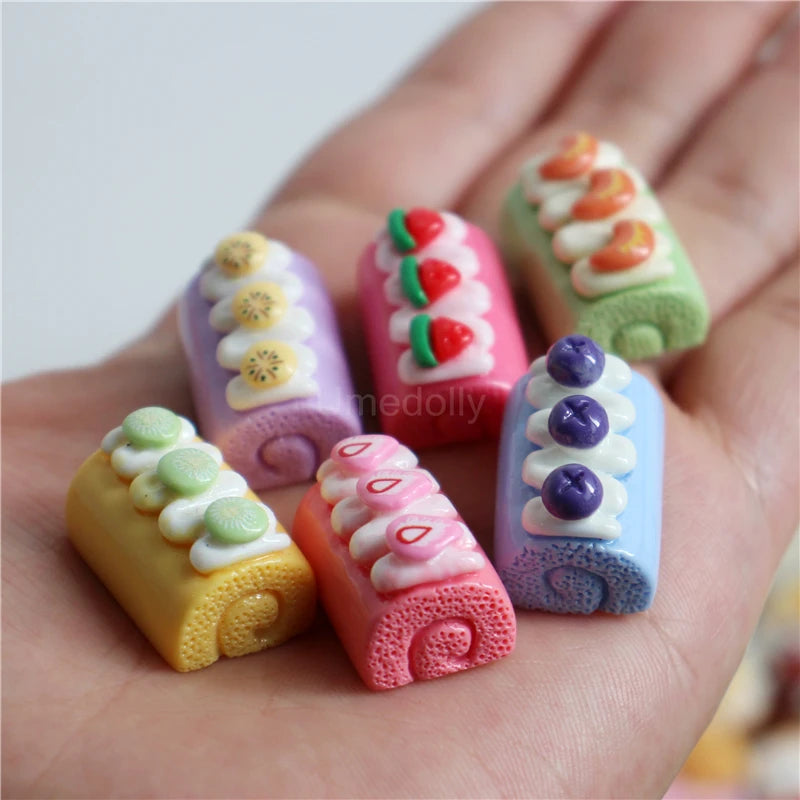 1/6 Scale Assorted Miniature Dollhouse Cake Mini Food for Doll Pretend Play Kitchen Toy Accessories