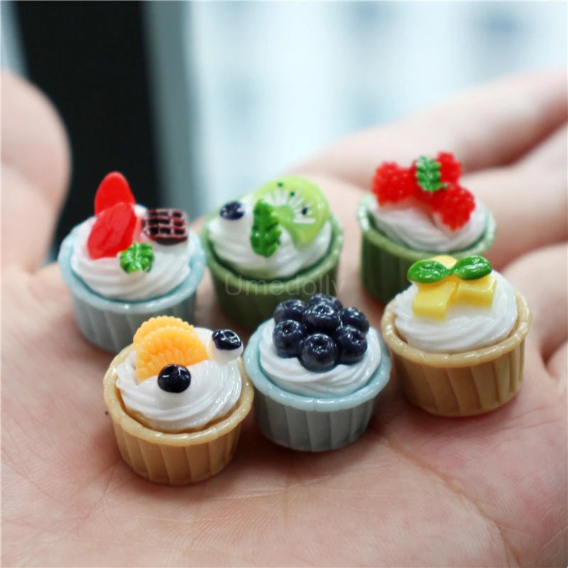 1/6 Scale Assorted Miniature Dollhouse Cake Mini Food for Doll Pretend Play Kitchen Toy Accessories