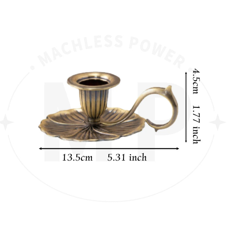 Nordic Candle Holder European Style Candlestick Antique Candlestick Vintage Hand Held Candelabrum Zinc Alloy Retro Pricket