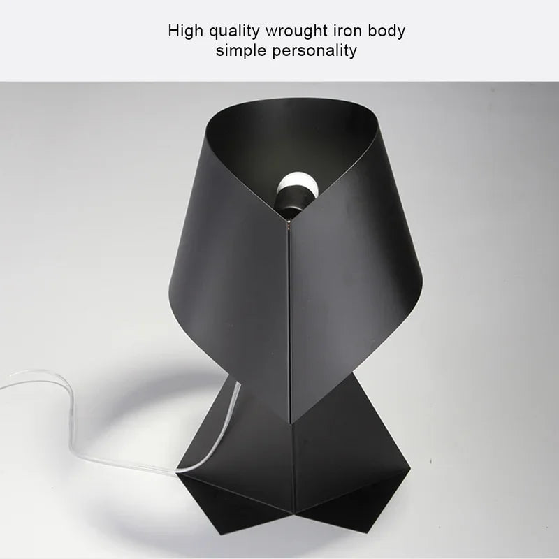Modern Minimalist Iron Black White Origami Bedside Table Desk Lamp E27 LED Decorative Night Light Living Room Lamps Bedroom