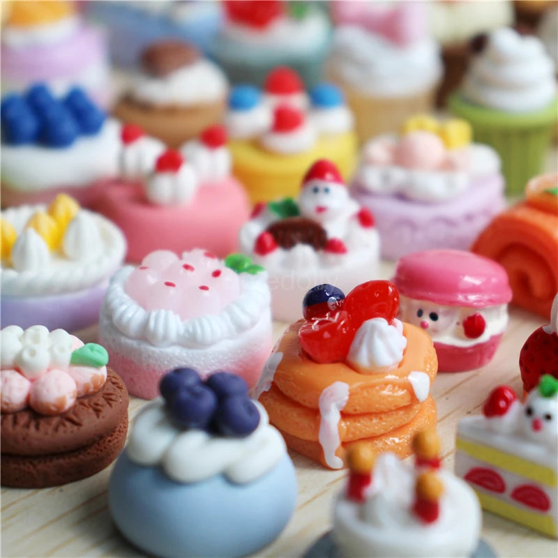 1/6 Scale Assorted Miniature Dollhouse Cake Mini Food for Doll Pretend Play Kitchen Toy Accessories